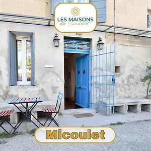 Micoulet - Maison Avec Parking En , Arles France